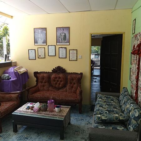 Kuntum Cottage Bed & Breakfast Kampung Tanjung Ipoh Exterior photo